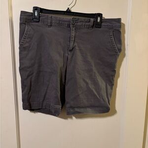 Eddie Bauer Gray Bermuda Shorts Casual Style